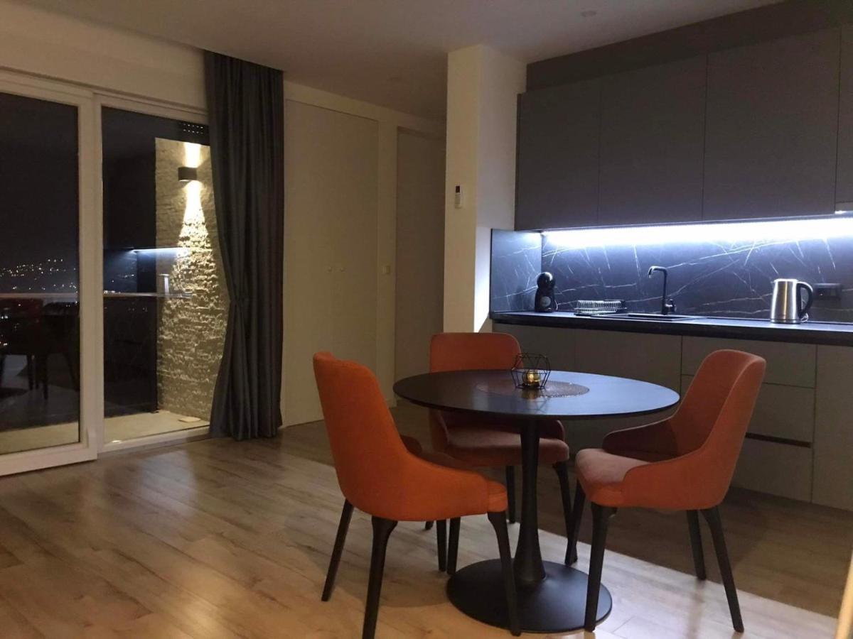 Apartment Romansa Mostar Bagian luar foto