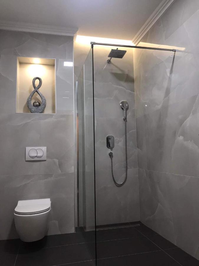 Apartment Romansa Mostar Bagian luar foto