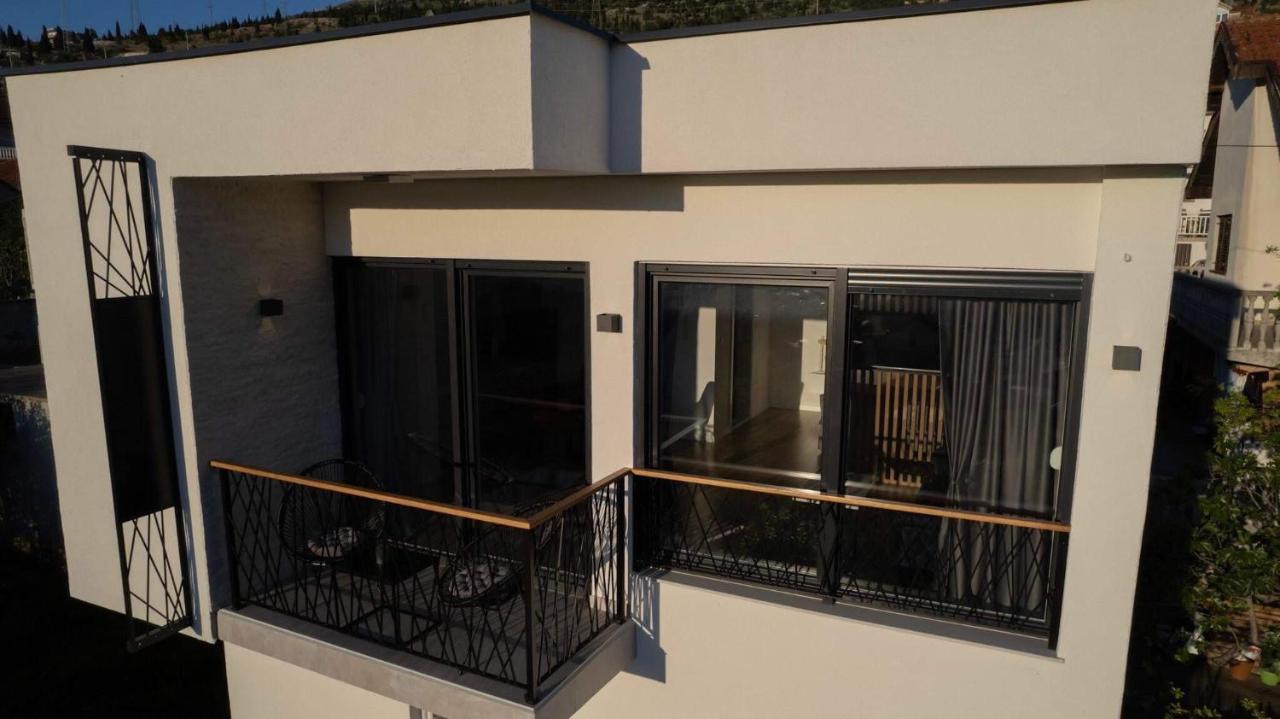 Apartment Romansa Mostar Bagian luar foto