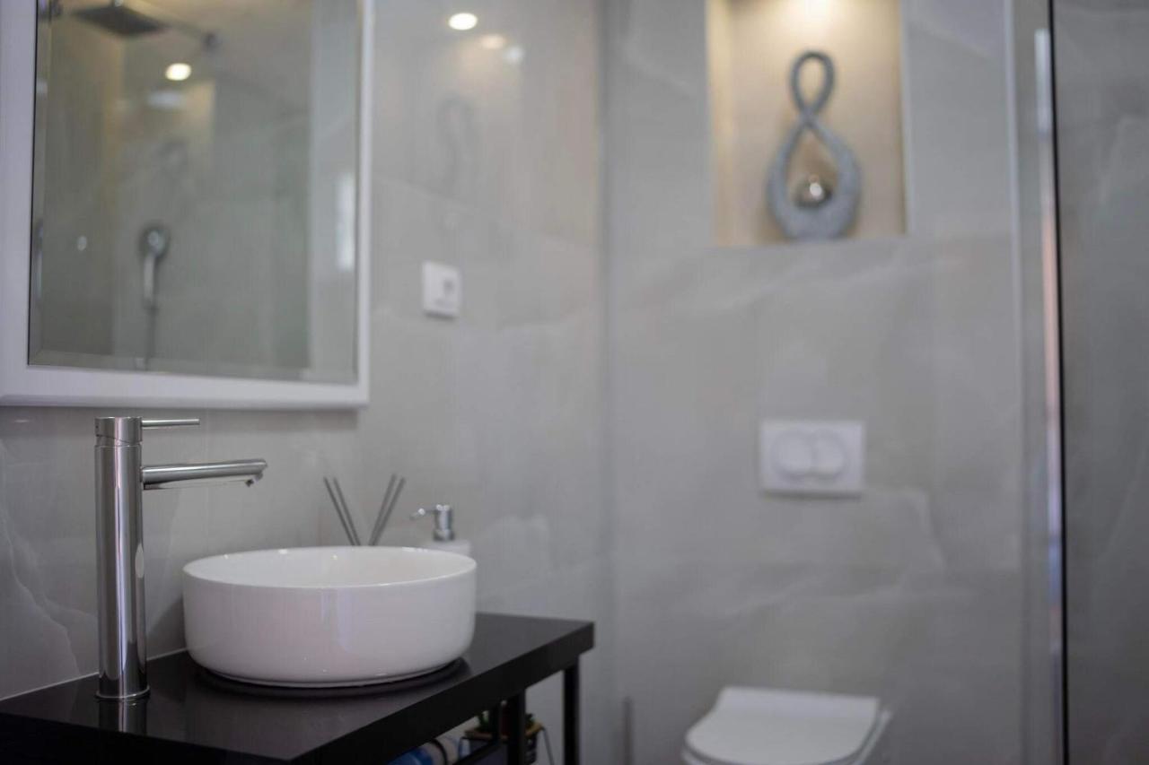 Apartment Romansa Mostar Bagian luar foto